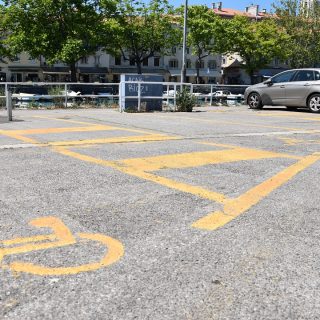 U kontroli parkiranja na mjestima za invalide i korištenja znaka pristupačnosti 106 prekršaja