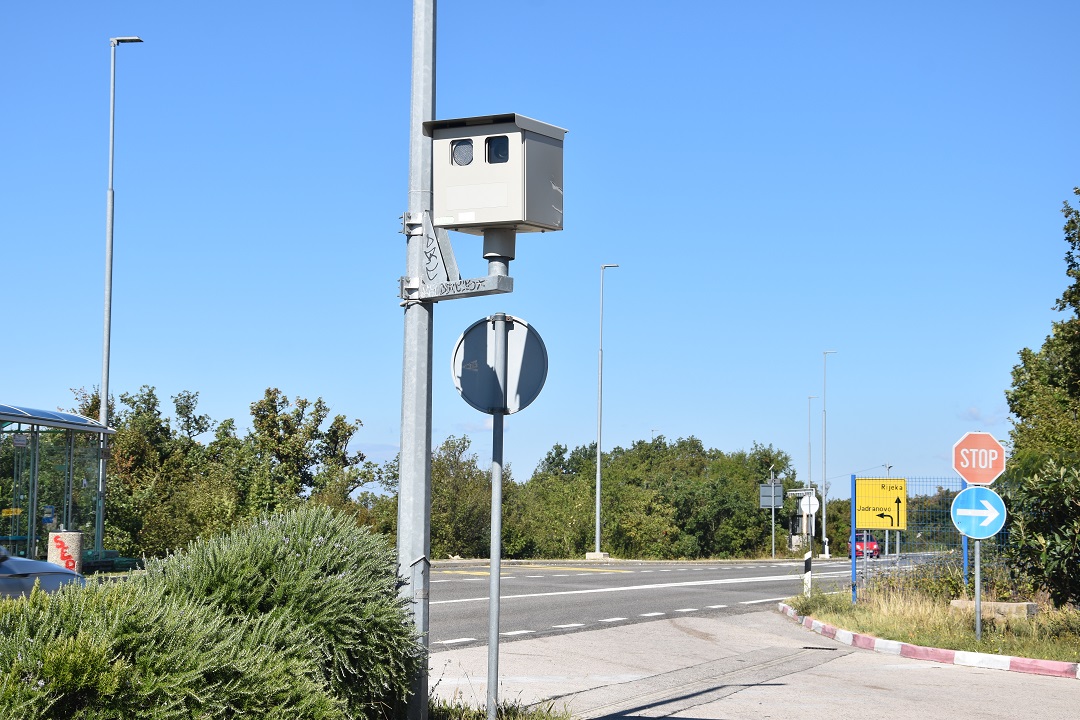 Promet na cestama Primorsko-goranske županije nadzire 13 kamera