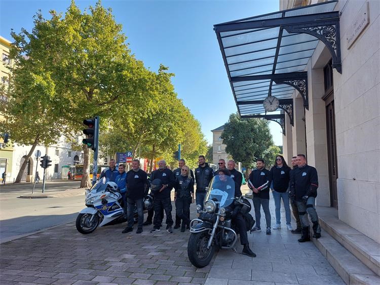 Defile motociklista povodom Nacionalnog dana sigurnosti cestovnog prometa