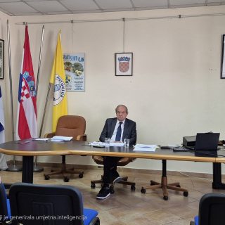 Novi priručnik HAK-a: Što vozač treba znati o obveznom osiguranju, autora dr. Marijana Ćurkovića