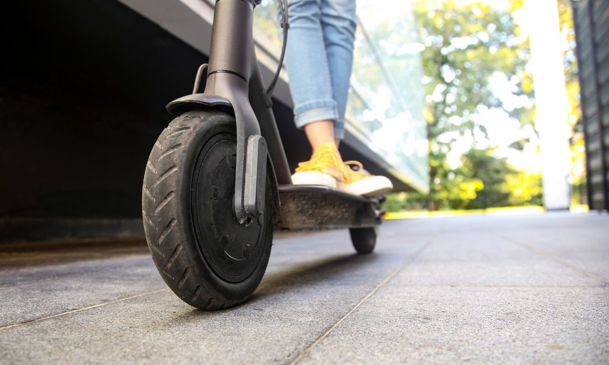 Električni romobili u prometu: pravila koja morate poznavati