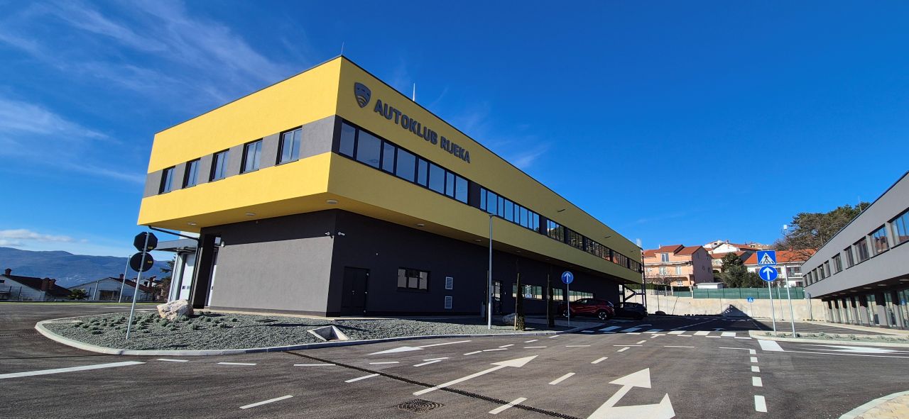 Najveća investicija u 80-godišnjoj povijesti Autokluba Rijeka: Centar za vozače na Rujevici otvara vrata u ožujku