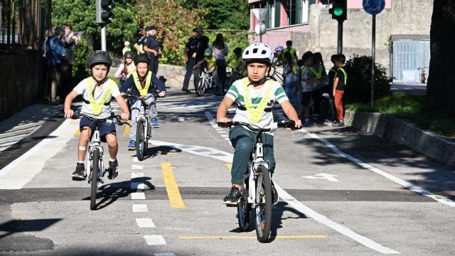 Dvije tisuće prvašića sudjeluje u akciji Prvi koraci u prometu